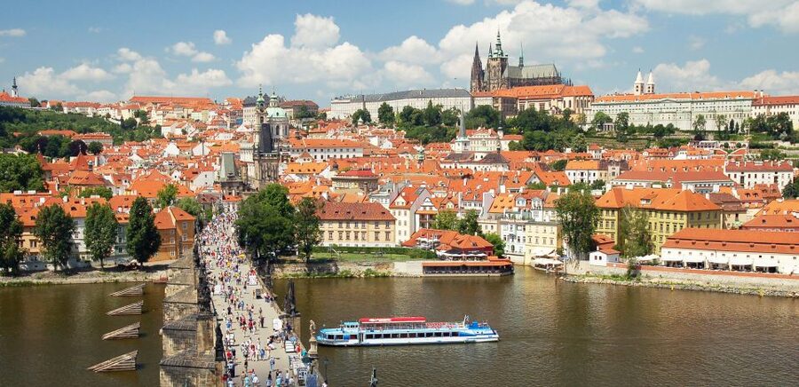 Prague: Private City Tour by Minivan - Down to Lesser Town and the John Lennon Wall