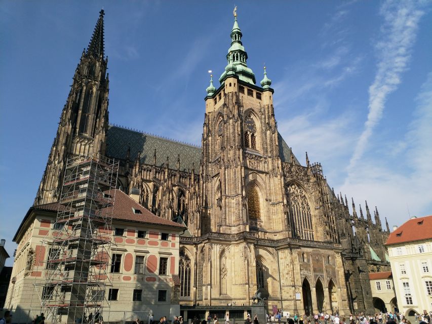 Prague: Private City Tour by Minivan - A drive through the Jewish Quarter