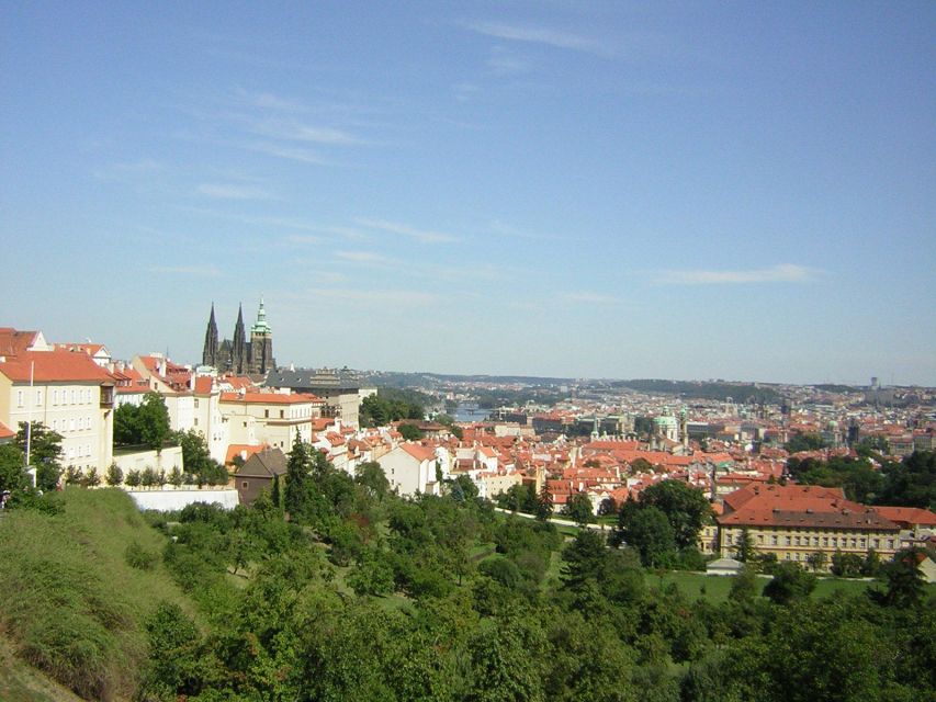 Prague: Private City Tour by Minivan - Why a private guide changes the experience