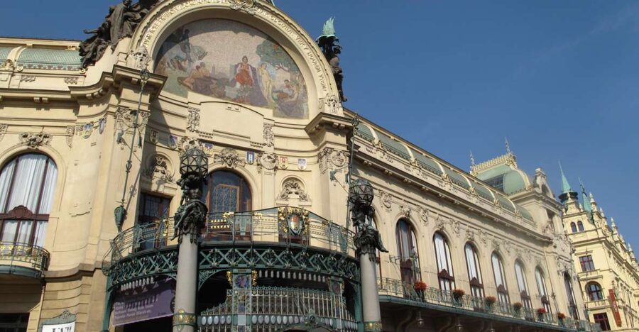 Prague: Private Cubism & Art Nouveau Walking Tour - Prague’s rare Cubist buildings