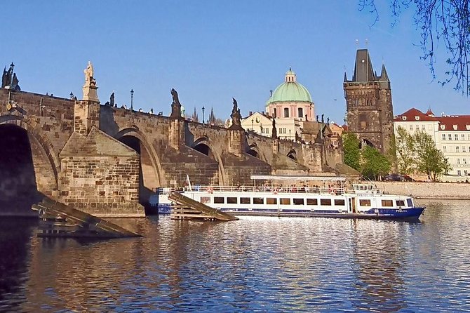 Prague Private Custom Full-Day Tour: Prague Castle and Old Town - Municipal House and Prague Art Nouveau