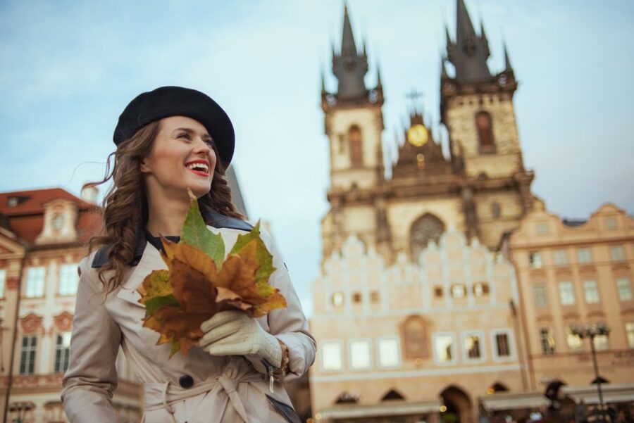 Prague: Professional Photoshoot in the Old Town - Key points at a glance