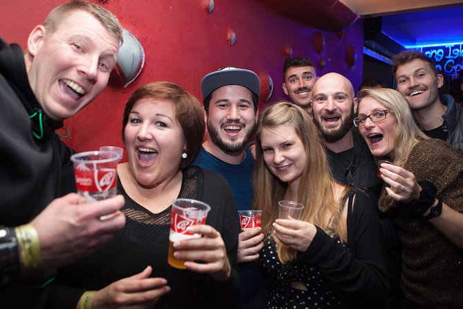 Prague Pub Crawl with Unlimited Drinks & 5 story club Entry - Safety and practical planning