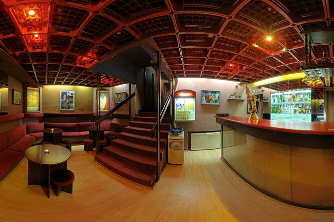 Prague Reduta Jazz Club with Concert Ticket - Entering Prague’s best-known jazz basement