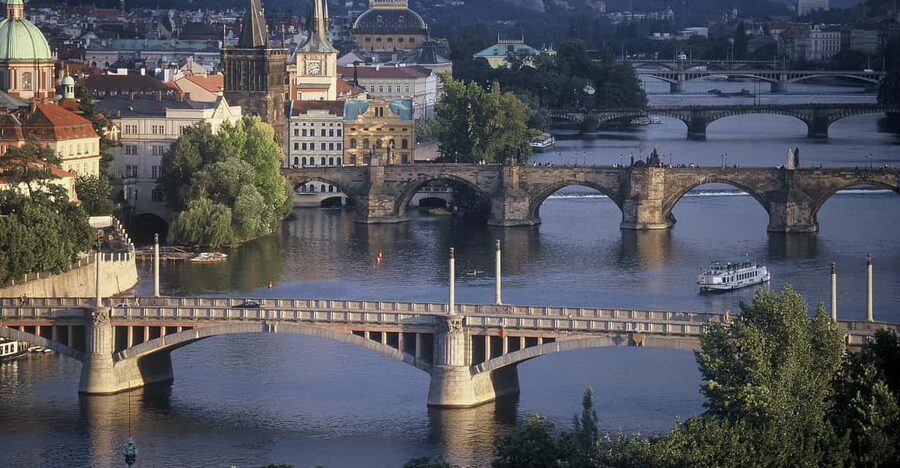 Prague: River Cruise with Transfer to Pier - The bus transfer to the river