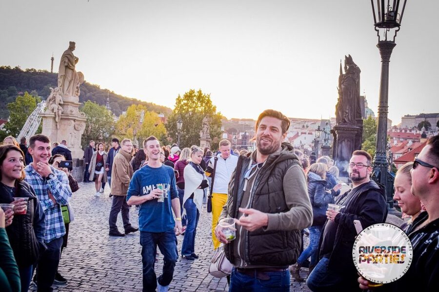Prague Riverside Parties Tour - Who should book this Prague party walk?