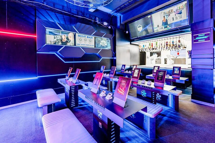 Prague: Robotic Bar Entry with a Drink Included - Who will enjoy it most