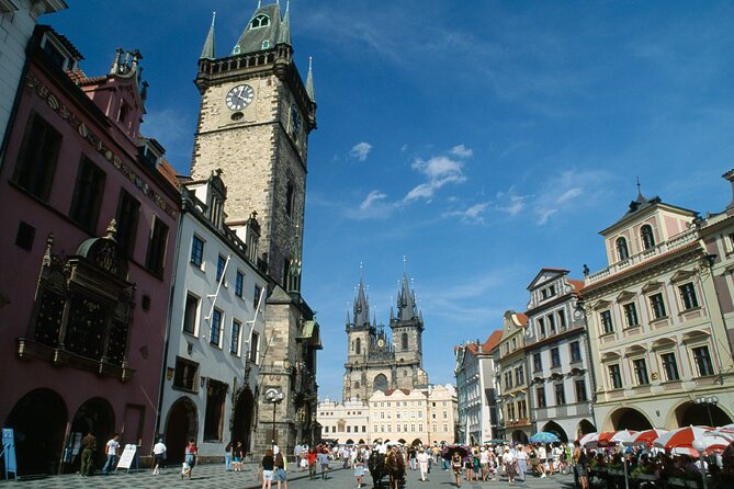 Prague´s Old Town, Jewish Quarter and Charles Bridge Private Tour - The guiding style and strongest praise