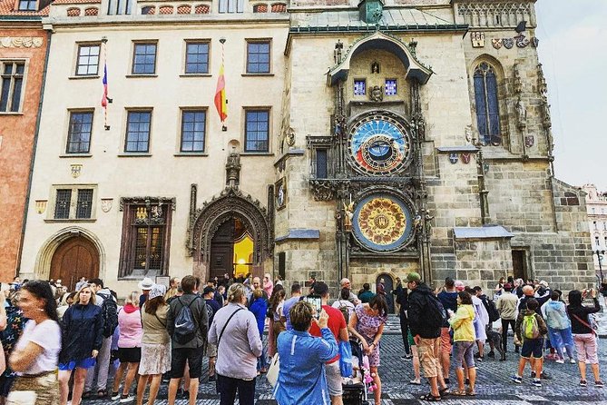 Prague’s TOP Sights - Old Town, Jewish Quarter, Charles Bridge (Tip-based tour) - Cubist Prague at the House of the Black Madonna