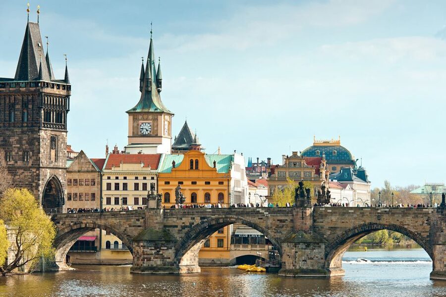 Prague Sightseeing Tour with Lunch - Charles Bridge from Kampa Island