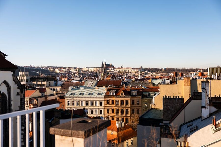 Prague: Sky Bar Aperitivo Menu with Drink & Panoramic Views - Who will enjoy this most