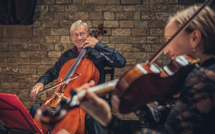 Prague, St. Martin: The Best of World & Czech Music - Who will enjoy this most