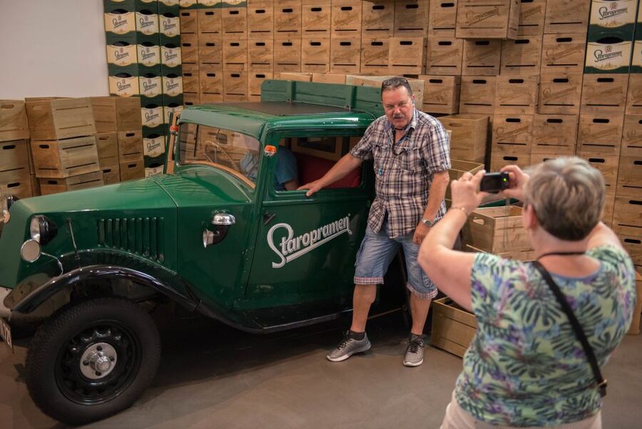 Prague: Staropramem Brewery Self-Guided Tour with Tasting - The short route and its pacing