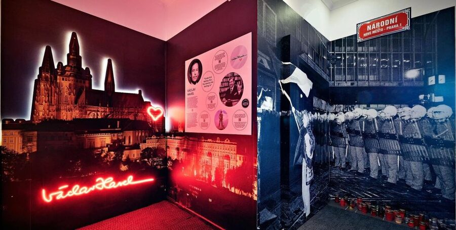 Prague: Story of Prague Immersive Museum Experience - Starting at Charles Bridge