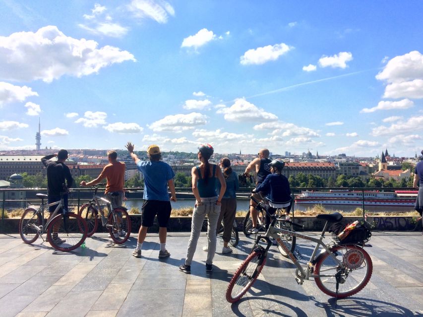 Prague: Stunning Viewpoints, Castle, City & Park E-Bike Tour - Letná Park and the giant Metronome