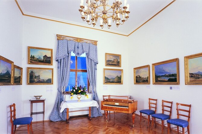 Prague Super Saver: Lobkowicz Palace Concert plus Lobkowicz Palace Museum Entrance Ticket - Practical tips for a smooth visit