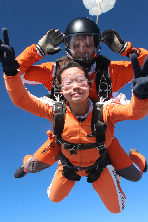 Prague: Tandem Skydiving 14,000ft over Prague with Transfers - From central Prague to the airfield in 40 minutes