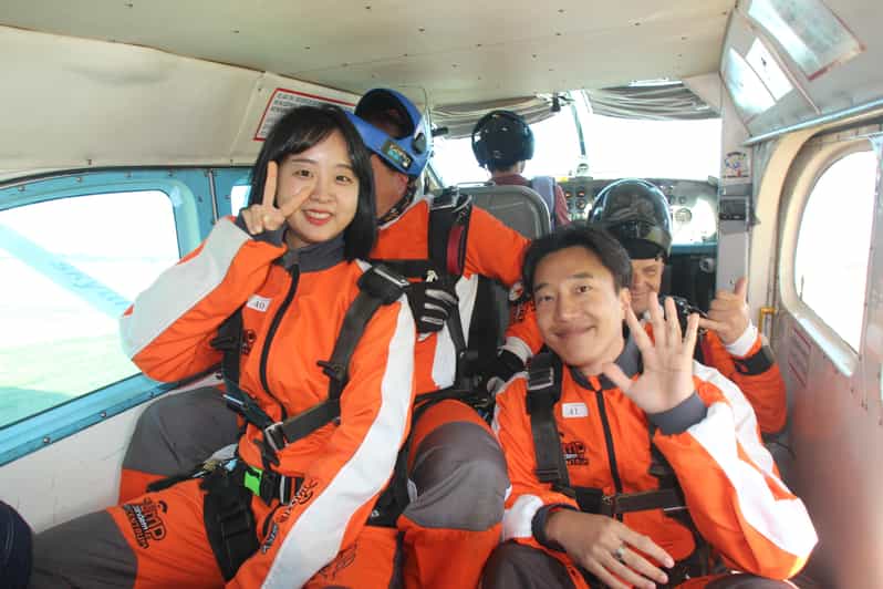 Prague: Tandem Skydiving 14,000ft over Prague with Transfers - Getting ready with a tandem instructor