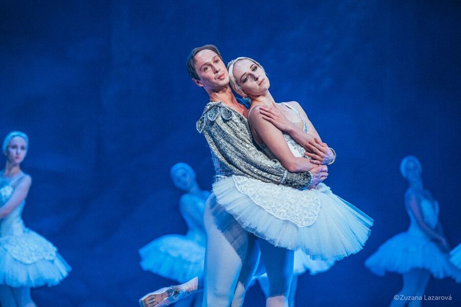 Prague: The Best of Swan Lake Ballet Tickets - Arriving at the Broadway arcade