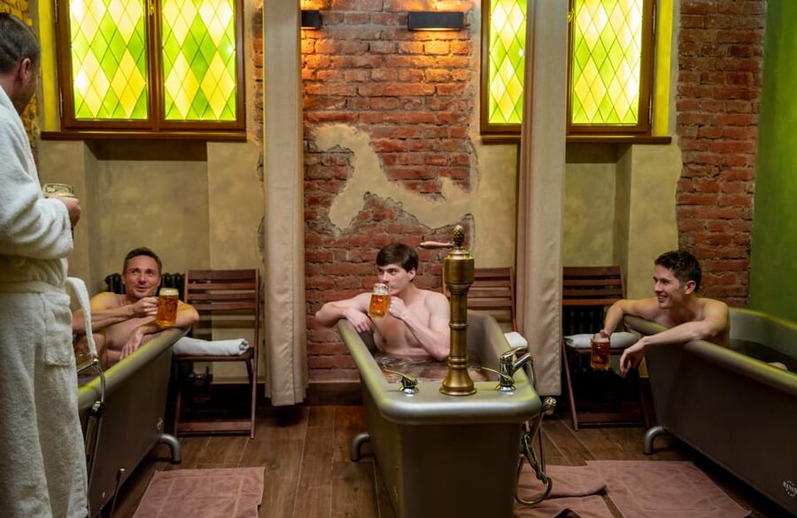 Prague: The Largest Beer SPA with Unlimited Beer Consumption - Getting changed and choosing your space