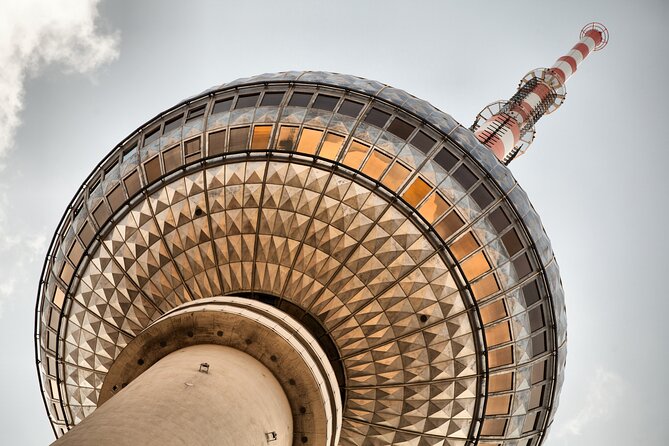 Prague to Berlin - private transfer with 2 hours of sightseeing - Choosing Dresden for the simplest break