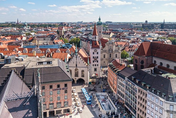 Prague to Munich - Private Transfer with 2 hours of Sightseeing - Private vehicles and luggage limits