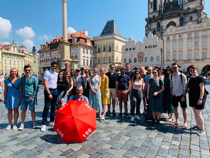 Prague: Top Sights and Historic Center Introduction Tour - Cubist architecture, Mozart, and Czech words