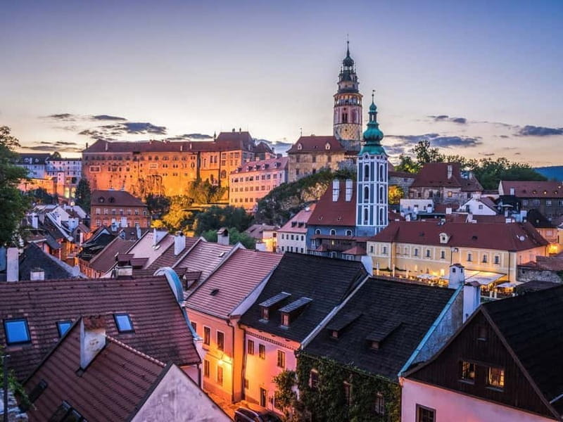 Prague: Transfer to Vienna via fabulous Cesky Krumlov - Krumlov Castle and its Renaissance setting