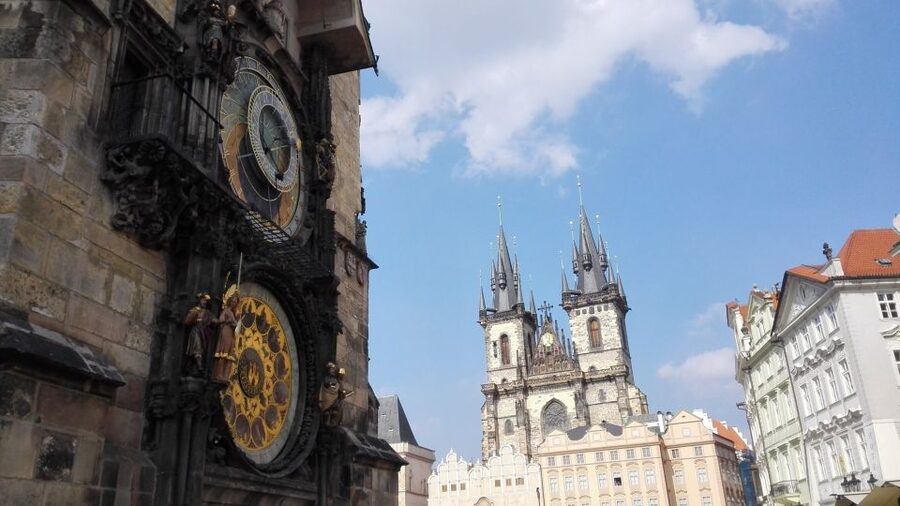 Prague: Vintage Car Ride and Walking Tour - Ending in Old Town Square