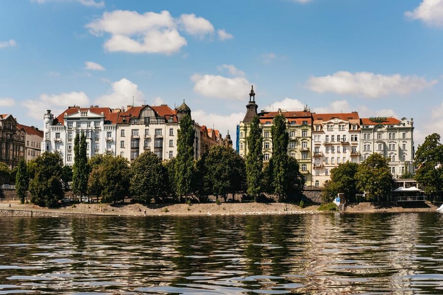 Prague: Vltava River Guided Canoeing Tour - Stories that add meaning to the skyline