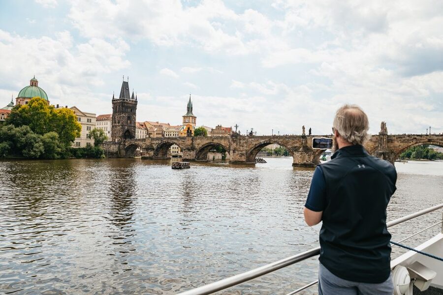 Prague: Vltava River Lunch Cruise in an Open-Top Glass Boat - A calm way to see Prague’s center