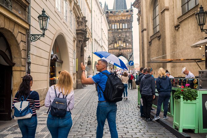 Prague Walking Tour of Old Town, Charles Bridge and Prague Castle - Prague Castle and the views over Hradcany