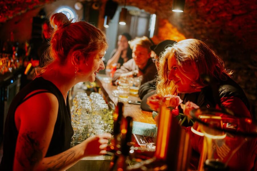 Prague: Wednesday Stand-Up Comedy in English - What happens during the 90 minutes