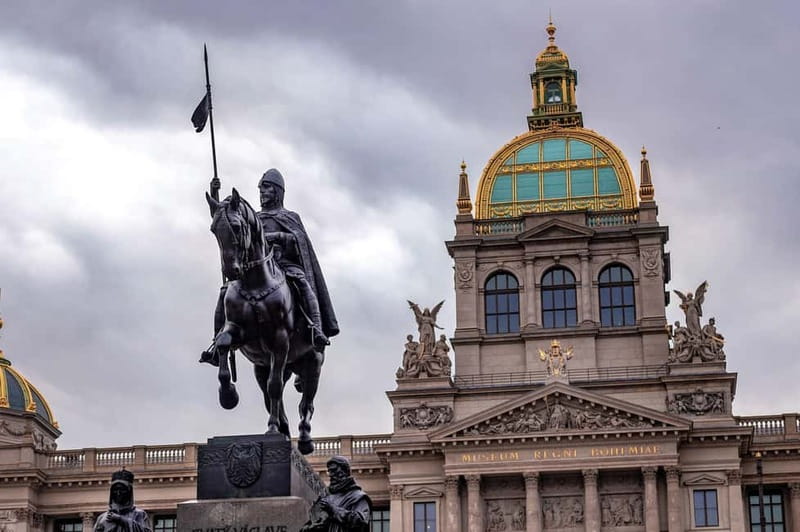 Prague: WWII Tour with Local Historian SMALL GROUP - The 1945 uprising and the bombing of Prague