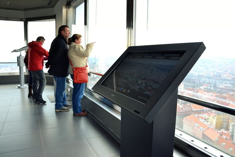 Prague: Žižkov TV Tower Observatory Entry Ticket - Daytime or evening visit?