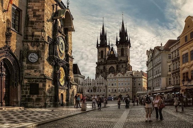 Private 4-hour City Tour of Prague with driver & official guide w/ Hotel pick up - Old Town Hall and the Astronomical Clock