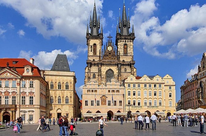 Private 4-hour City Tour of Prague with driver & official guide w/ Hotel pick up - Dancing House and Prague’s modern side