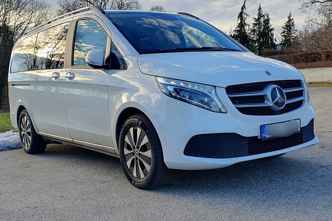 Private Bohemian-Saxony Switzerland luxury tour All-Inclusive - Walking to Pravcicka Gate