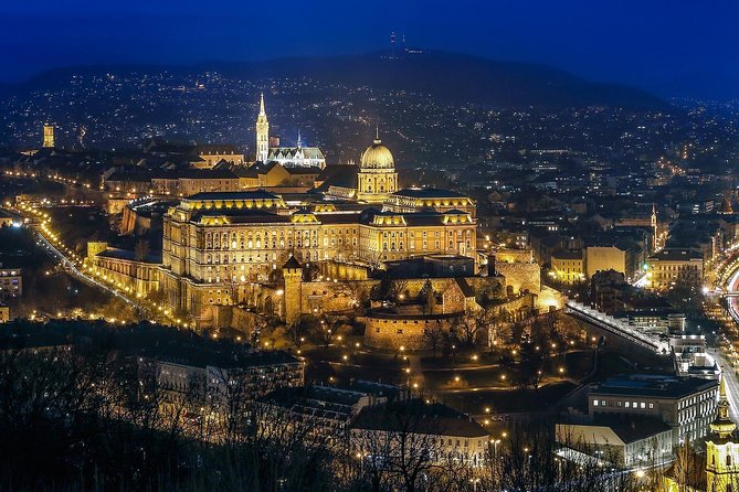 Private Car Transfer from Prague to Budapest with 2 Hour Stop - Timing, communication, and the two-hour stop