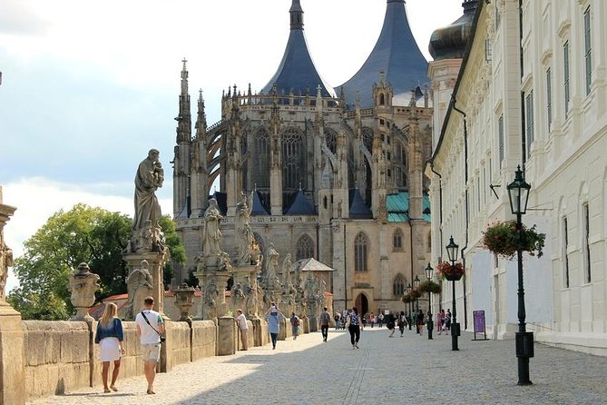Private Day trip from Prague to Kutná Hora - Sedlec Ossuary: a small chapel with a macabre design