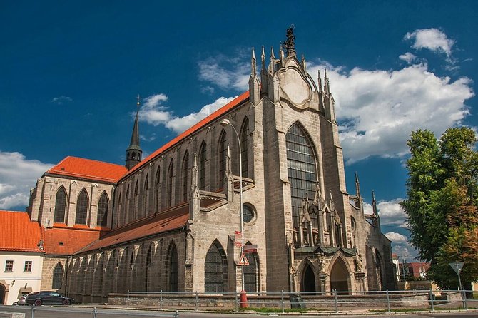 Private Day Trip to Kutna Hora From Prague by car - St. Barbara’s Cathedral and its mining-town pride