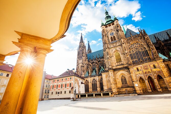 PRIVATE: Prague Castle for the Curious – Kings, Legends & Gardens - Golden Lane, tiny houses and large stories