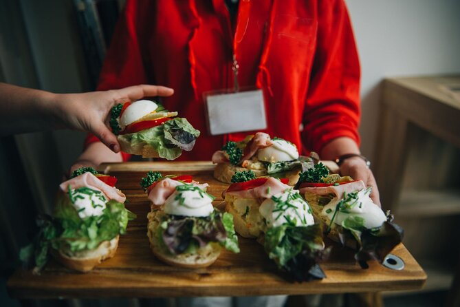 PRIVATE Prague Food Tour: Modern Cuisine in Local Neighbourhoods - Key points at a glance