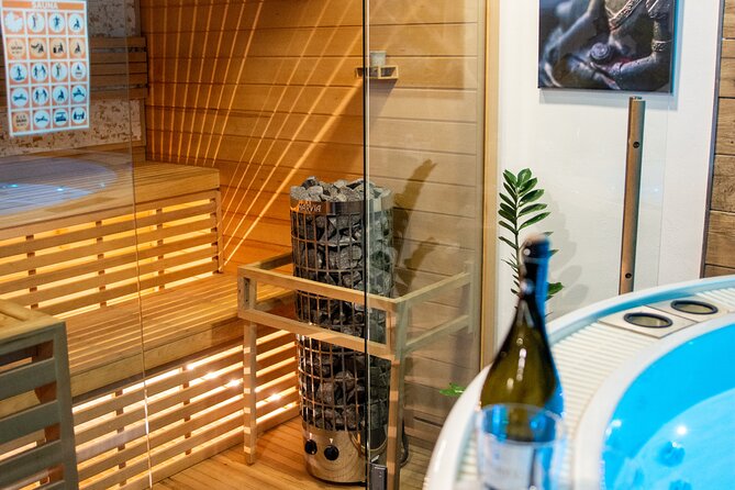 Private Spa with Jacuzzi and Sauna - BLACK ZONE - Getting to Kladenská 277/59