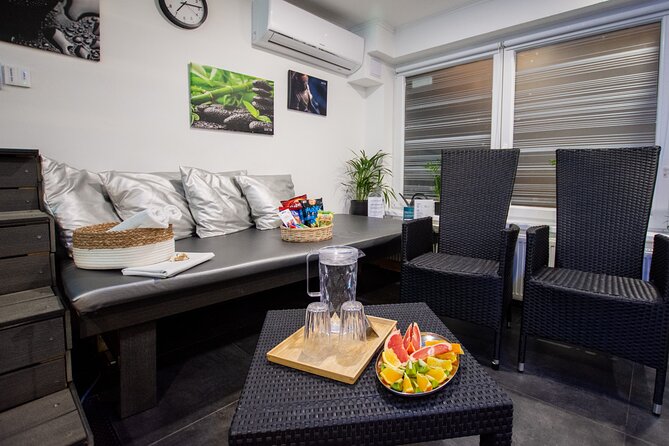 Private Spa with Jacuzzi and Sauna - BLACK ZONE - What the two-hour session includes