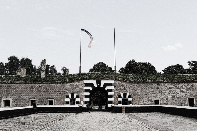 Private Terezin Nazi camp tour from Prague All-Inclusive - Entering the Small Fortress after the 45-minute drive