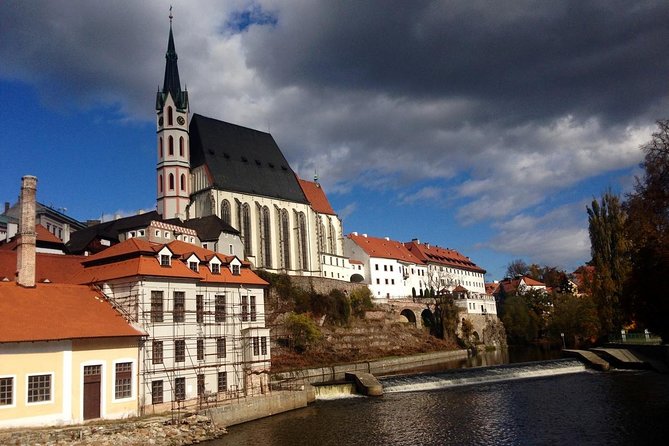 Private Tour: Cesky Krumlov Day Trip from Prague - Is $469.42 per person fair?
