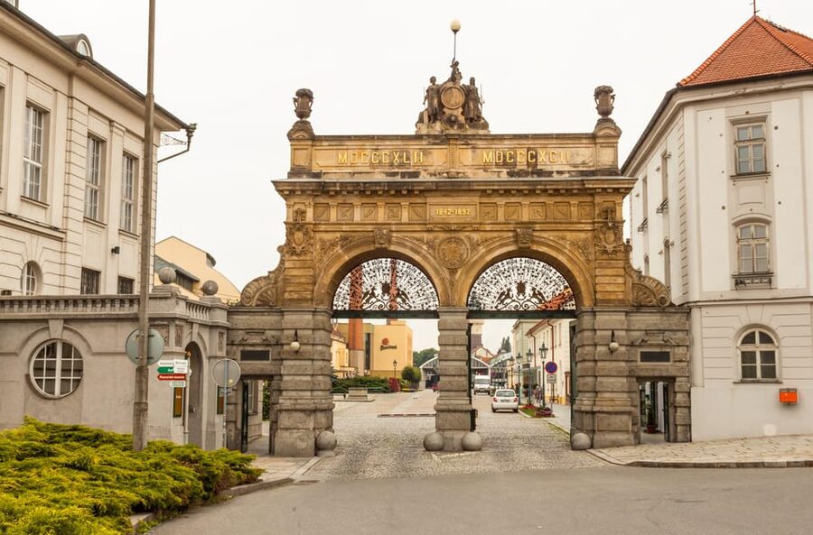 Private Tour to Pilsner Urquell from Prague - The High Synagogue and Pilsen’s Jewish heritage