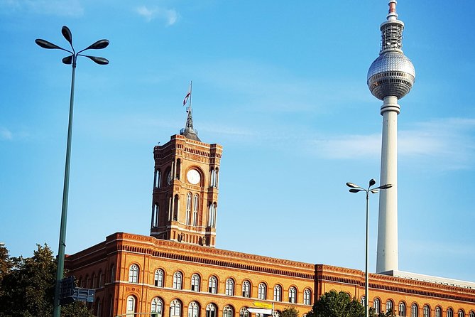 Private Transfer from Prague to Berlin or from Berlin to Prague - A practical alternative to trains and airports