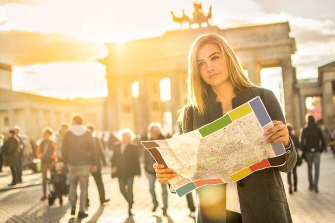 Private transfer from Prague to Passau, 2h of Sightseeing stop - What the vehicle options mean for your group